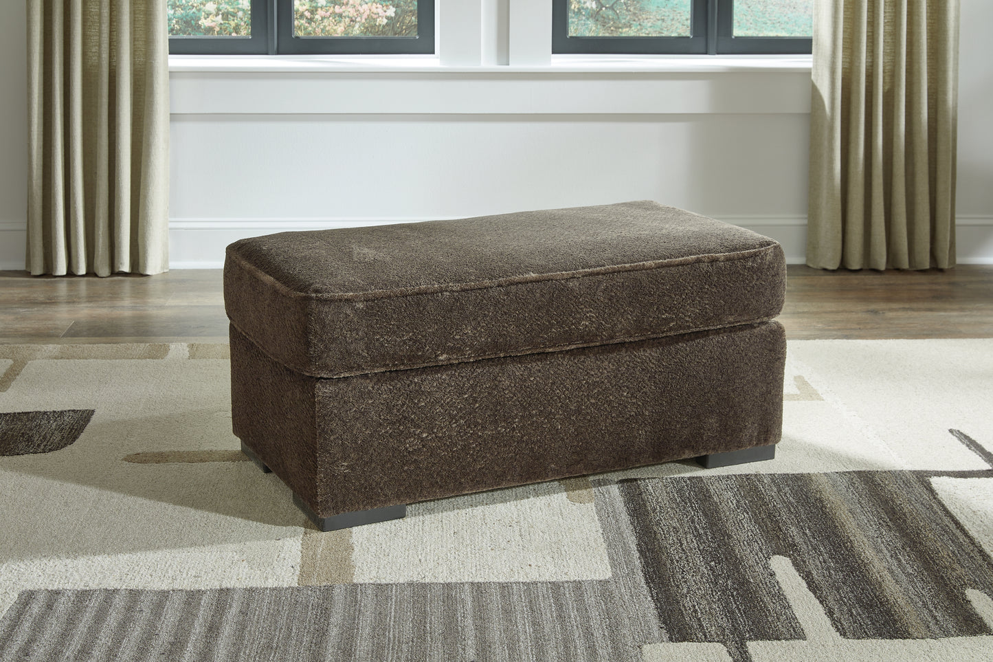 Haines Furniture Outlet - Ashley Furniture - Aylesworth Living Room - Ottoman / Chocolate - 5370214