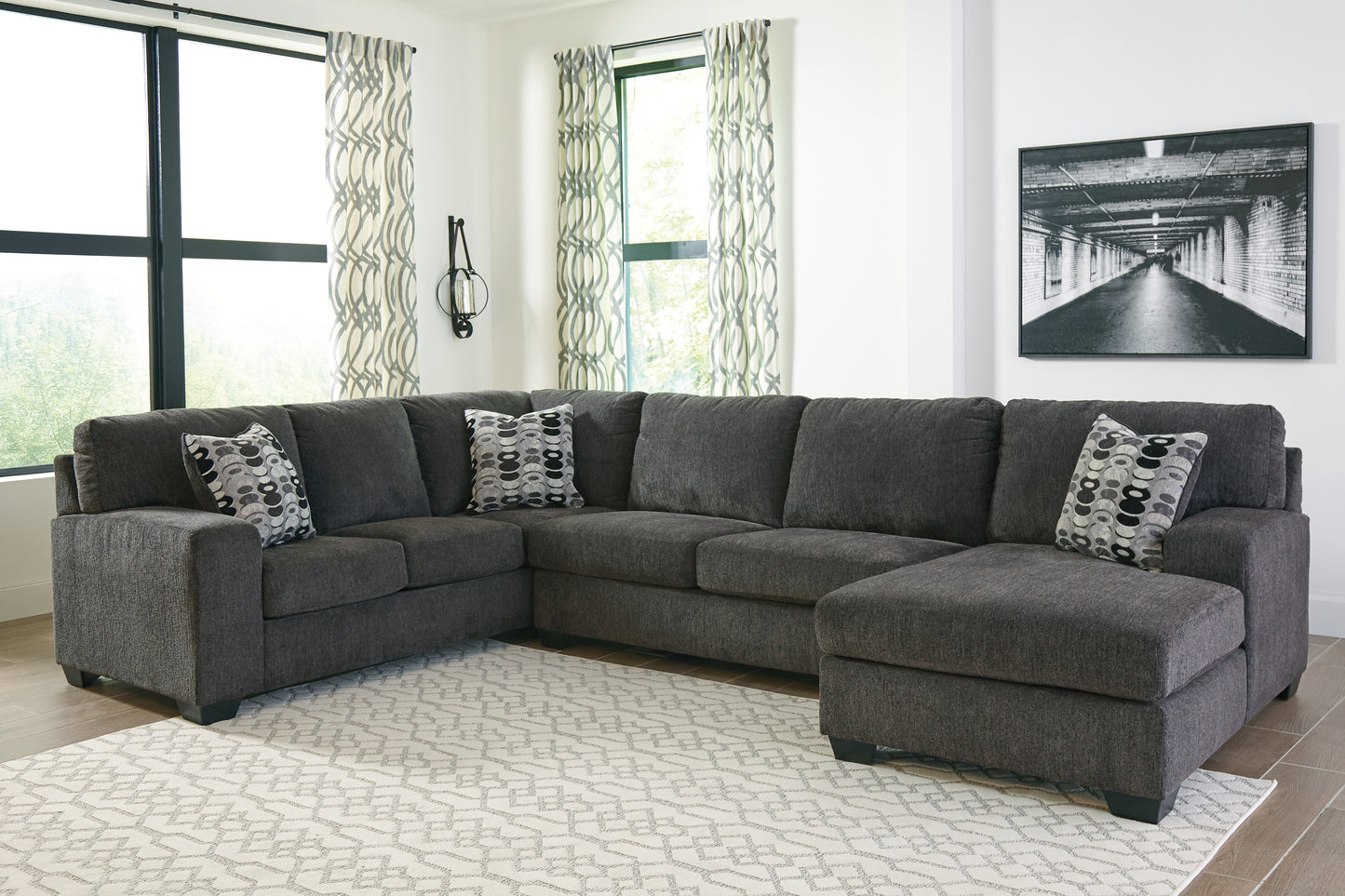 Haines Furniture Outlet - Ashley Furniture - Ballinasloe Sectional - RAF 3-Piece Sectional with Chaise / Platinum - 80702S1