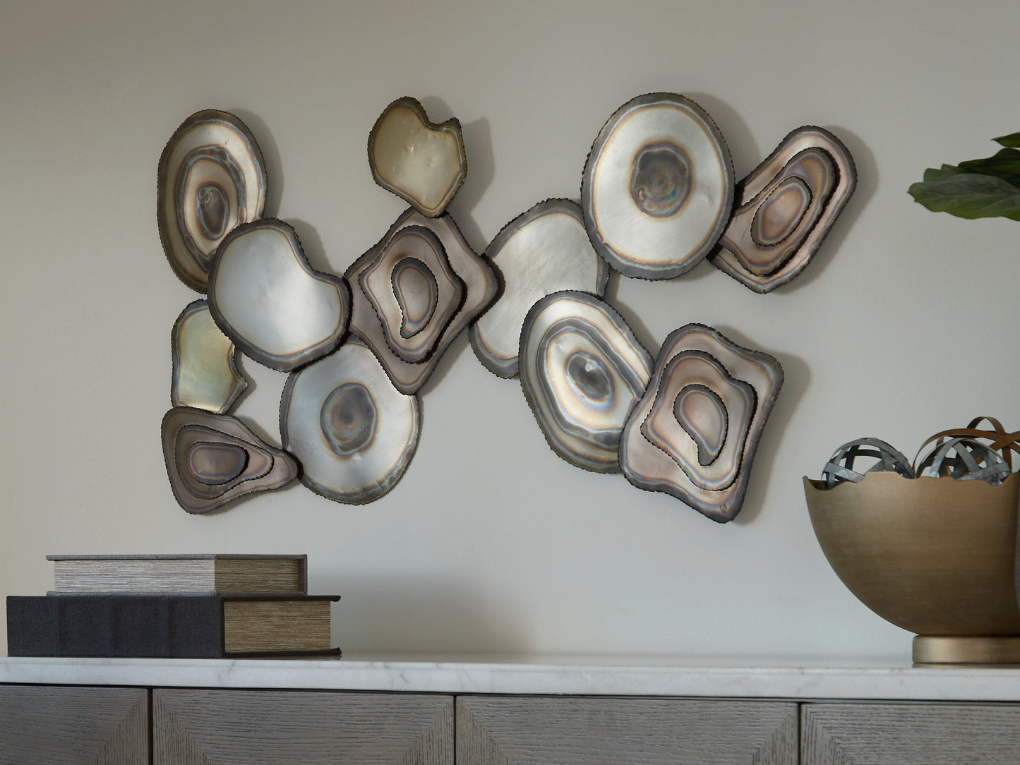 Haines Furniture Outlet - Ashley Furniture - Worthman Wall Decor - Wall Decor / Multi - A8010397