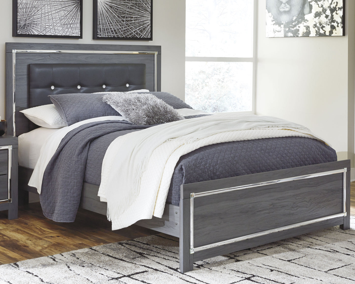 Haines Furniture Outlet - Ashley Furniture - Lodanna Bedroom - Queen Panel Bed / Gray - B214B2
