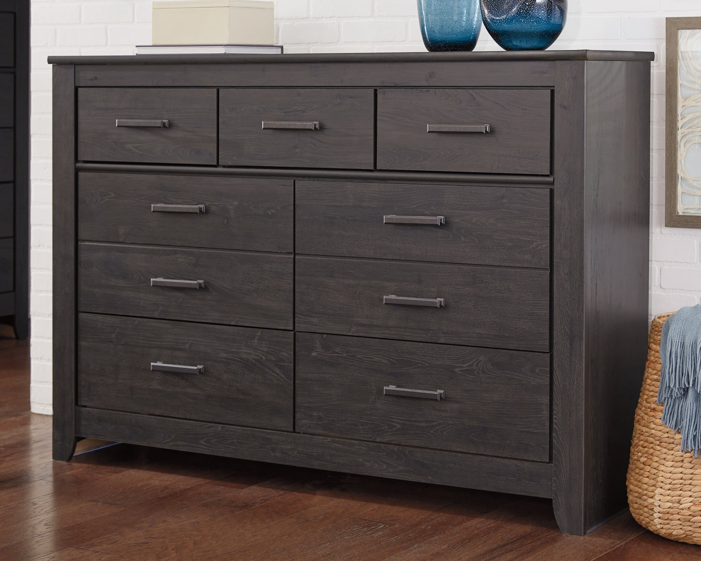Haines Furniture Outlet - Ashley Furniture - Brinxton Bedroom - Seven Drawer Dresser / Charcoal - B249-31