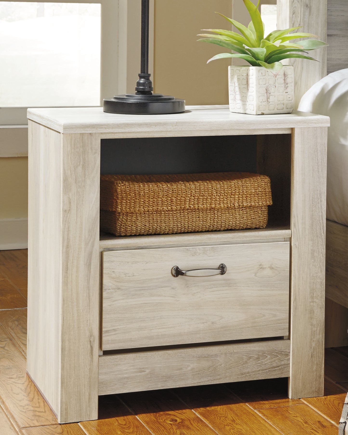 Haines Furniture Outlet - Ashley Furniture - Bellaby Bedroom - One Drawer Night Stand / Whitewash - B331-91