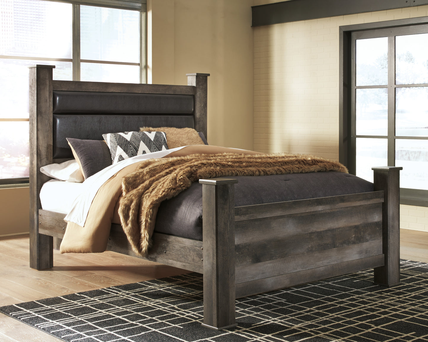 Haines Furniture Outlet - Ashley Furniture - Wynnlow Bedroom - Queen Upholstered Poster Bed / Gray - B440B7