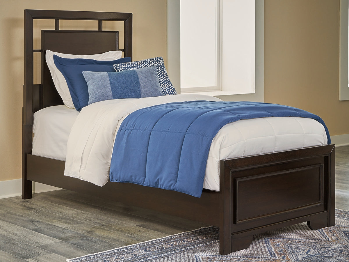 Haines Furniture Outlet - Ashley Furniture - Covetown Bedroom - Twin Panel Bed / Dark Brown - B441B2