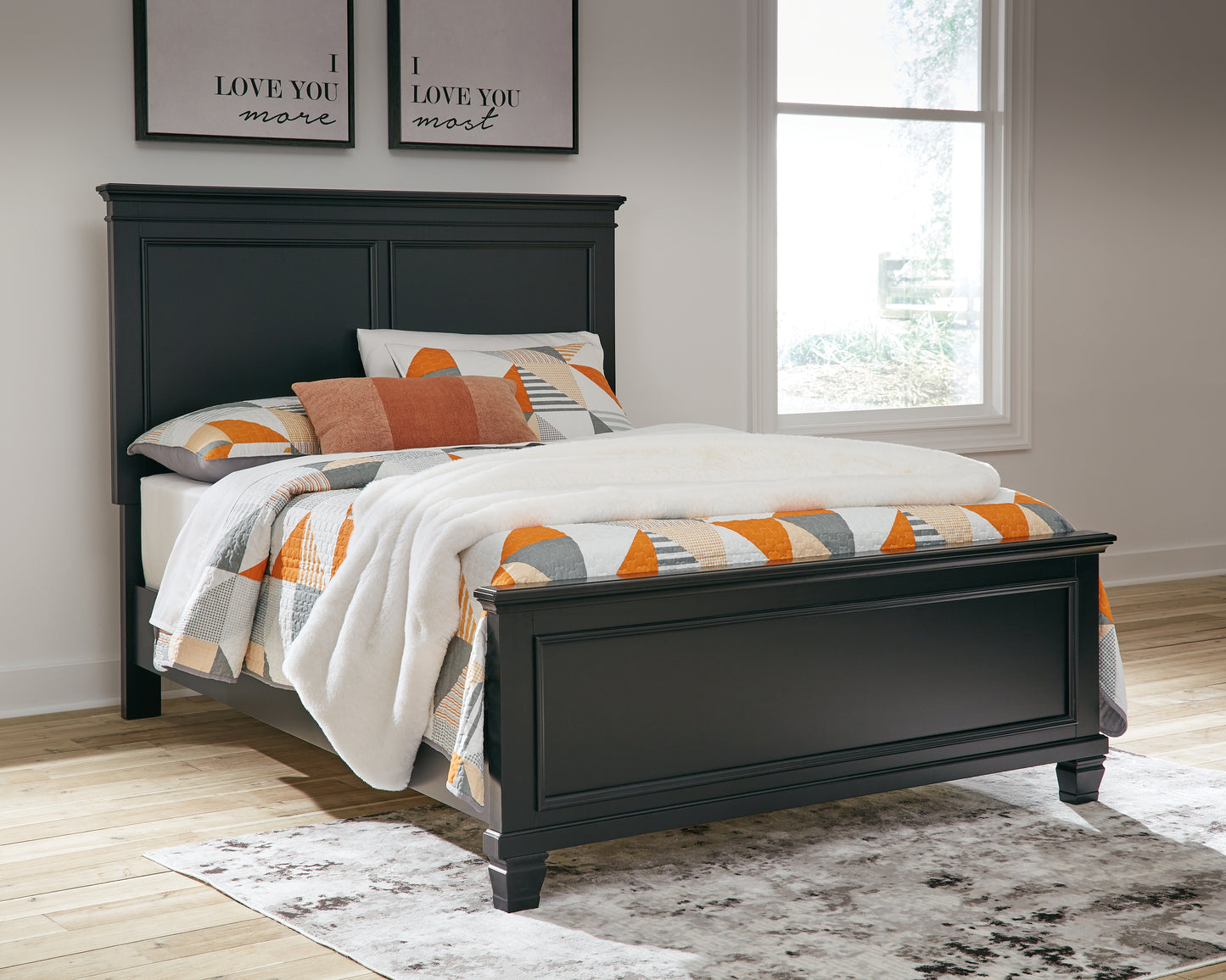 Haines Furniture Outlet - Ashley Furniture - Lanolee Bedroom - Full Panel Bed / Black - B687B4