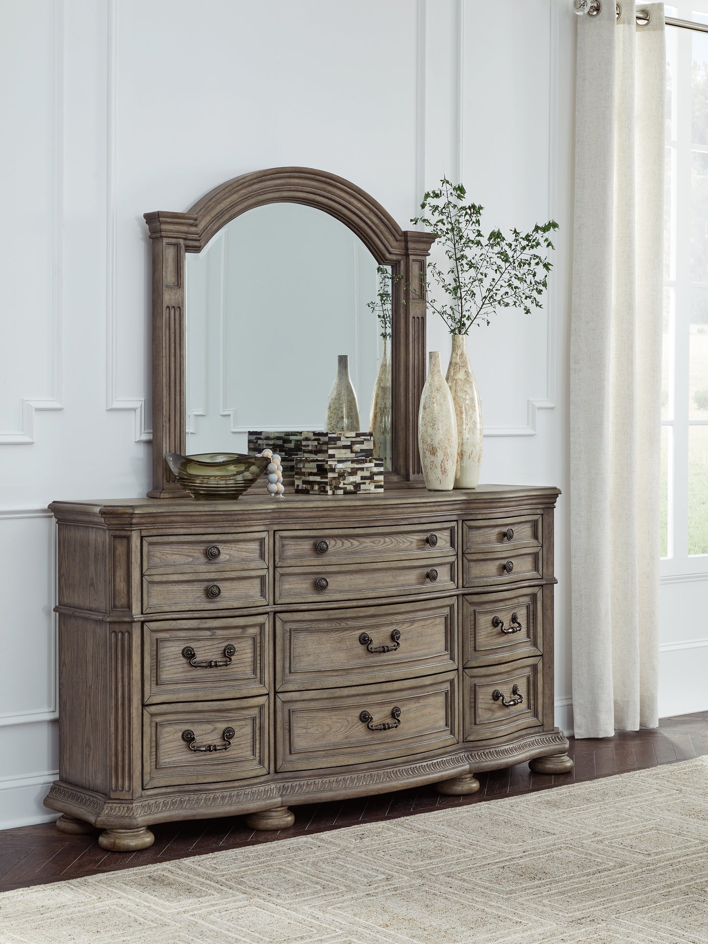 Haines Furniture Outlet - Ashley Furniture - Ardenfield Bedroom - Dresser and Mirror / Light Brown - B944B1