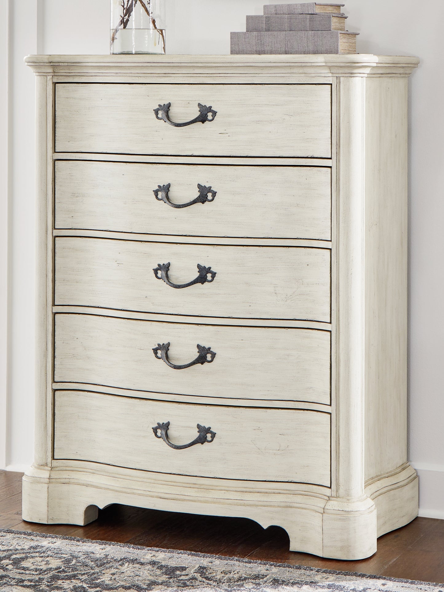 Haines Furniture Outlet - Ashley Furniture - Arlendyne Bedroom - Five Drawer Chest / Antique White - B980-46