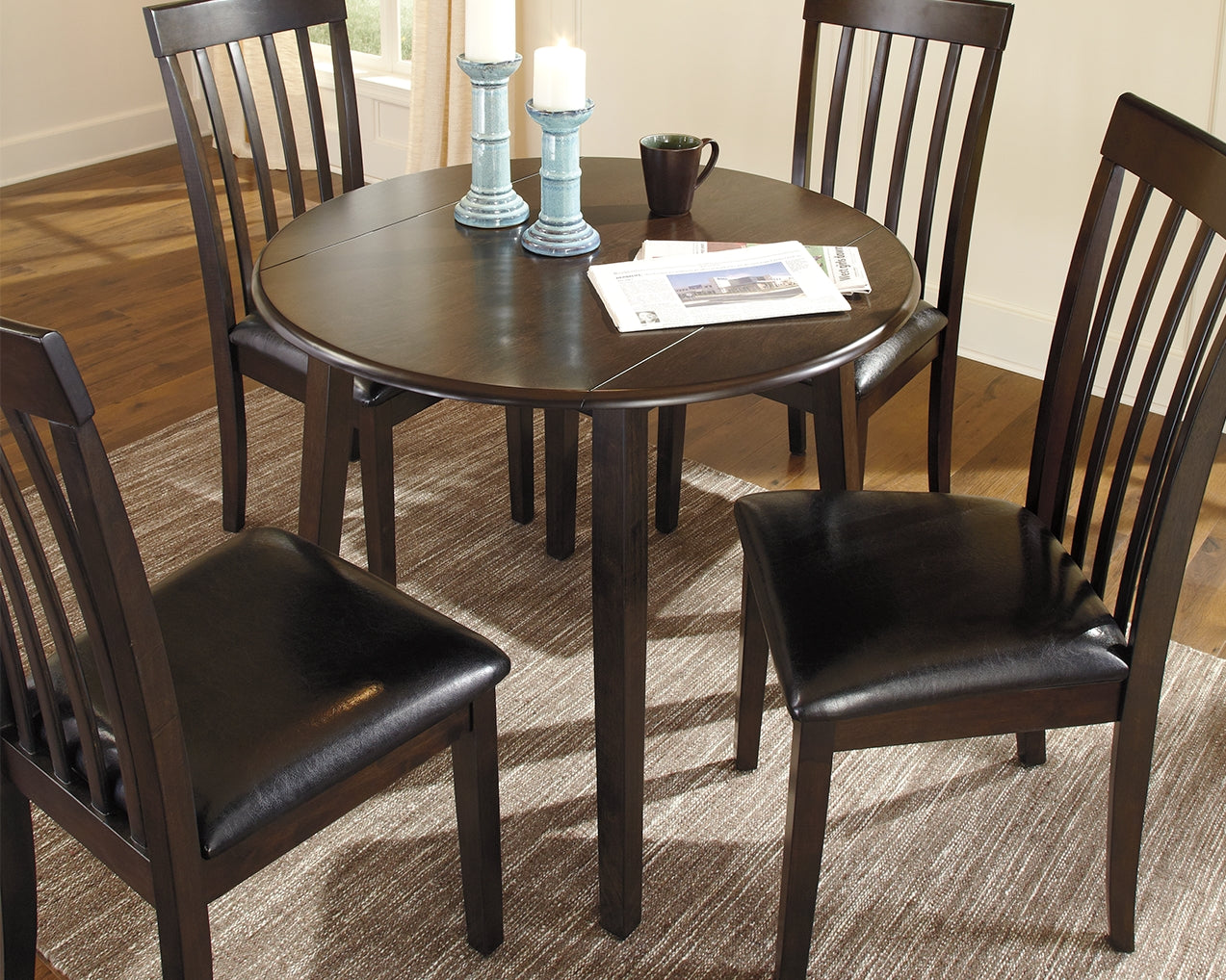 Haines Furniture Outlet - Ashley Furniture - Hammis Dining Room - Dining Chair (Set of 2) / Dark Brown - D310-01X2