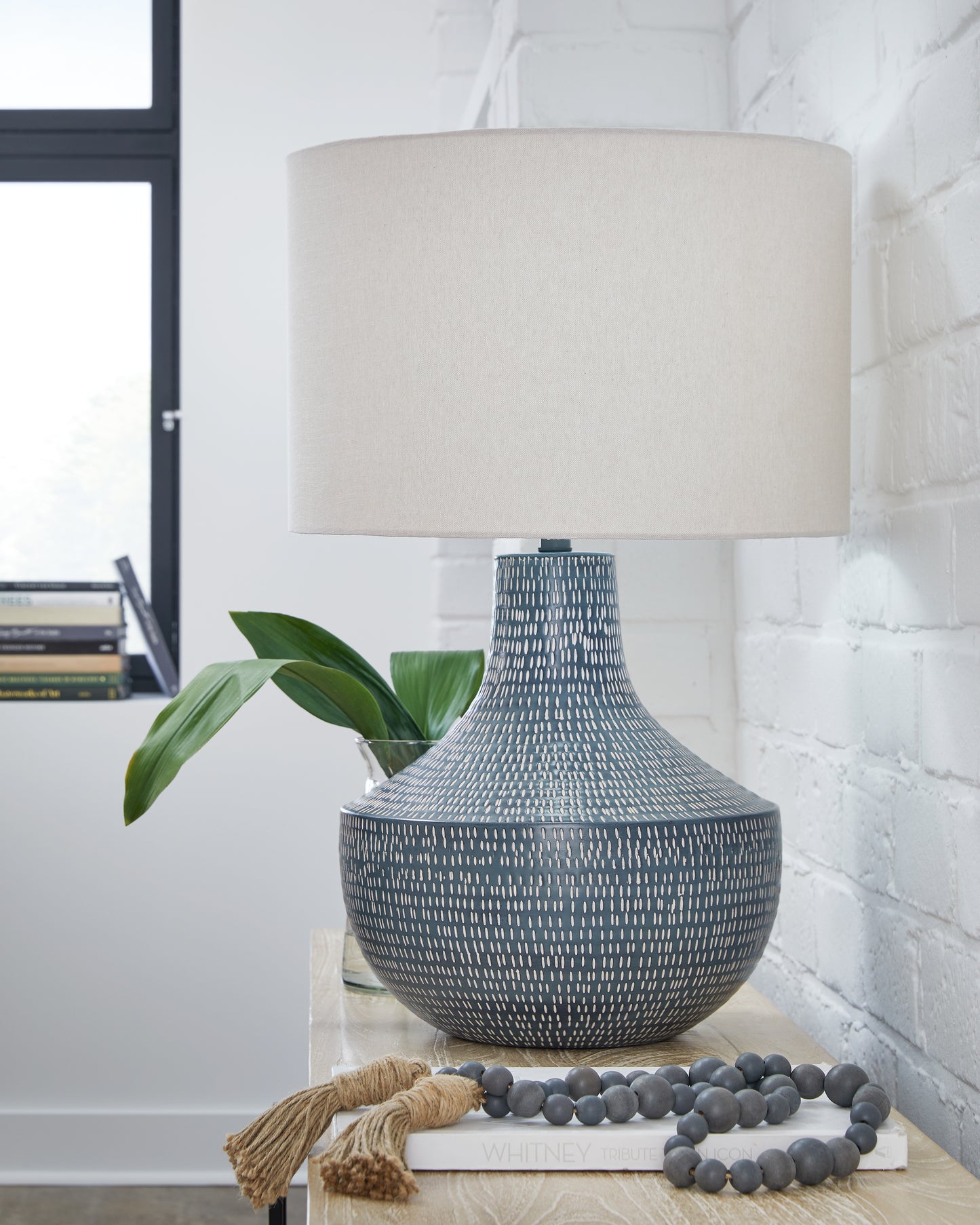 Haines Furniture Outlet - Ashley Furniture - Schylarmont Lighting - 2-Piece Lamp Set / Antique Gray/White - L207474X2