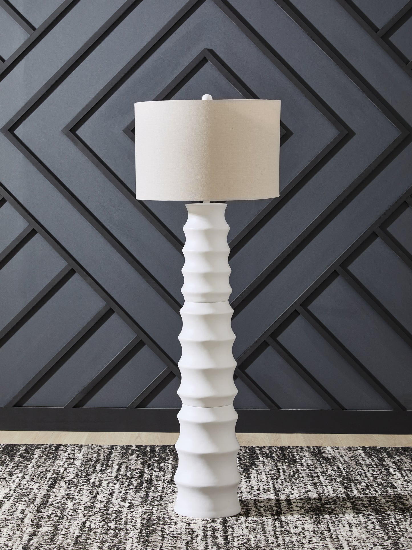 Haines Furniture Outlet - Ashley Furniture - Veraleigh Lighting - Poly Floor Lamp (1/CN) / White - L235851