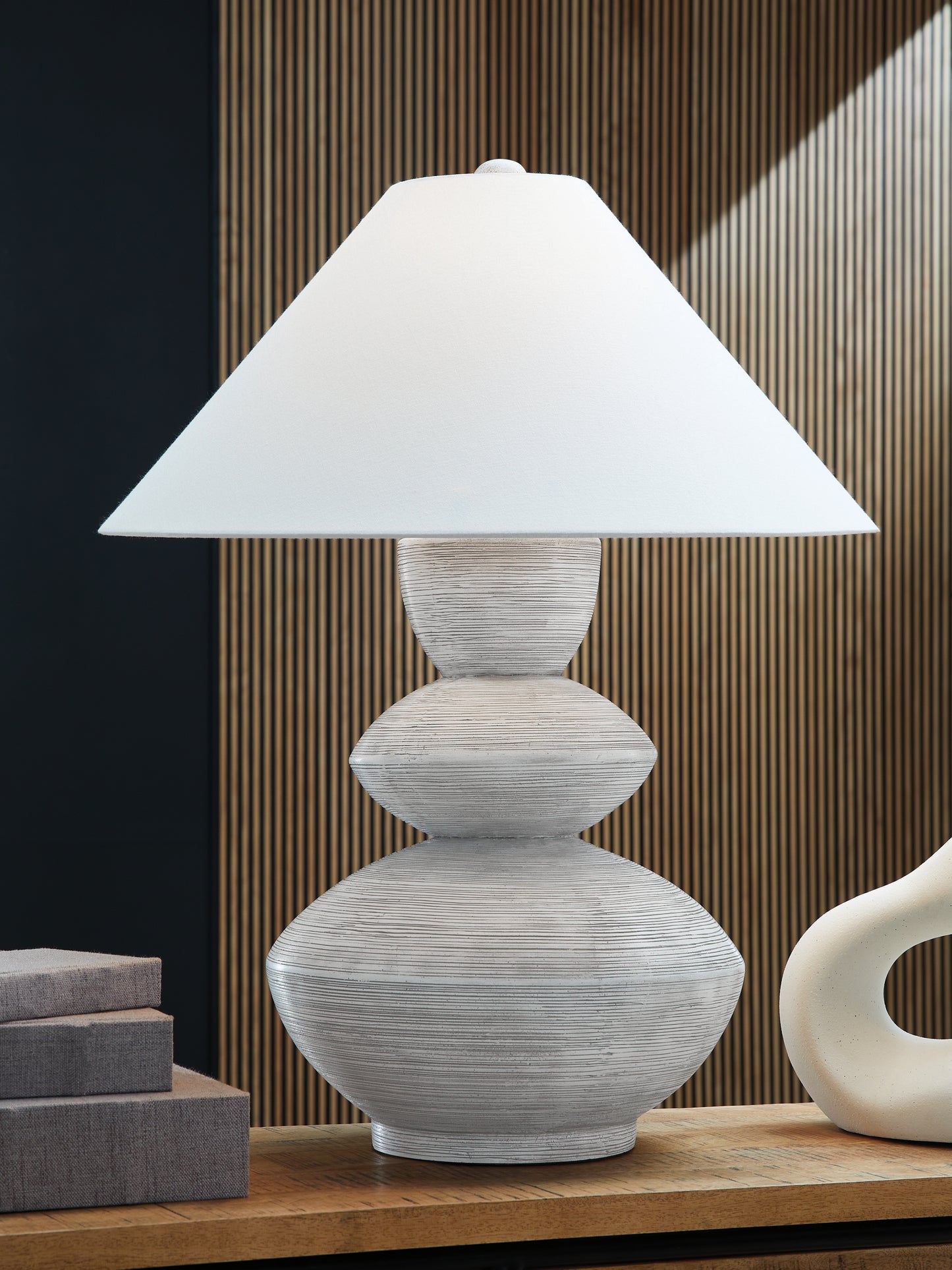 Haines Furniture Outlet - Ashley Furniture - Brickdon Lighting - Poly Table Lamp (1/CN) / Distressed White - L235874