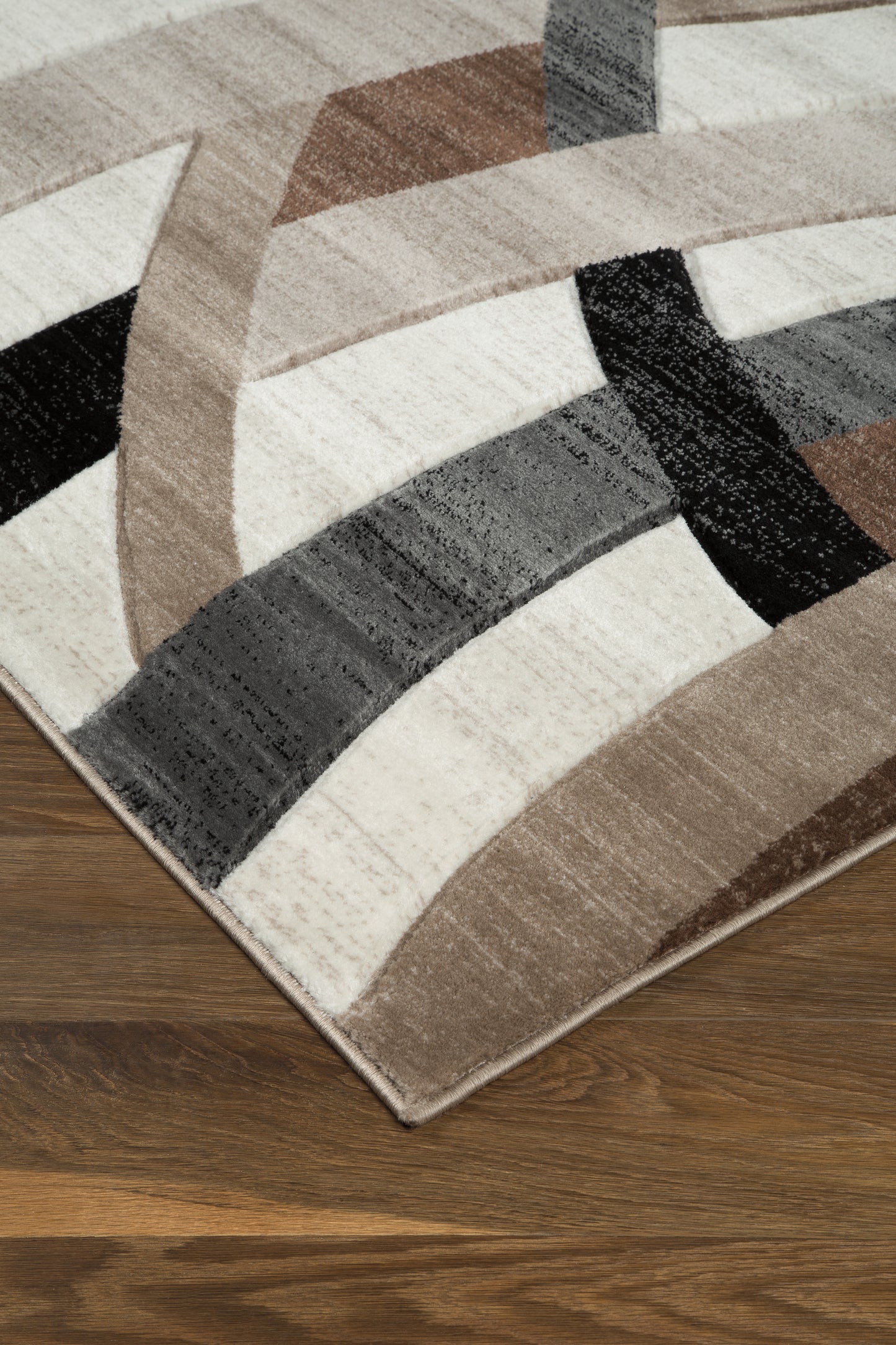 Haines Furniture Outlet - Ashley Furniture - Jacinth Rug - 5' x 6'7" Rug / Multi - R402922
