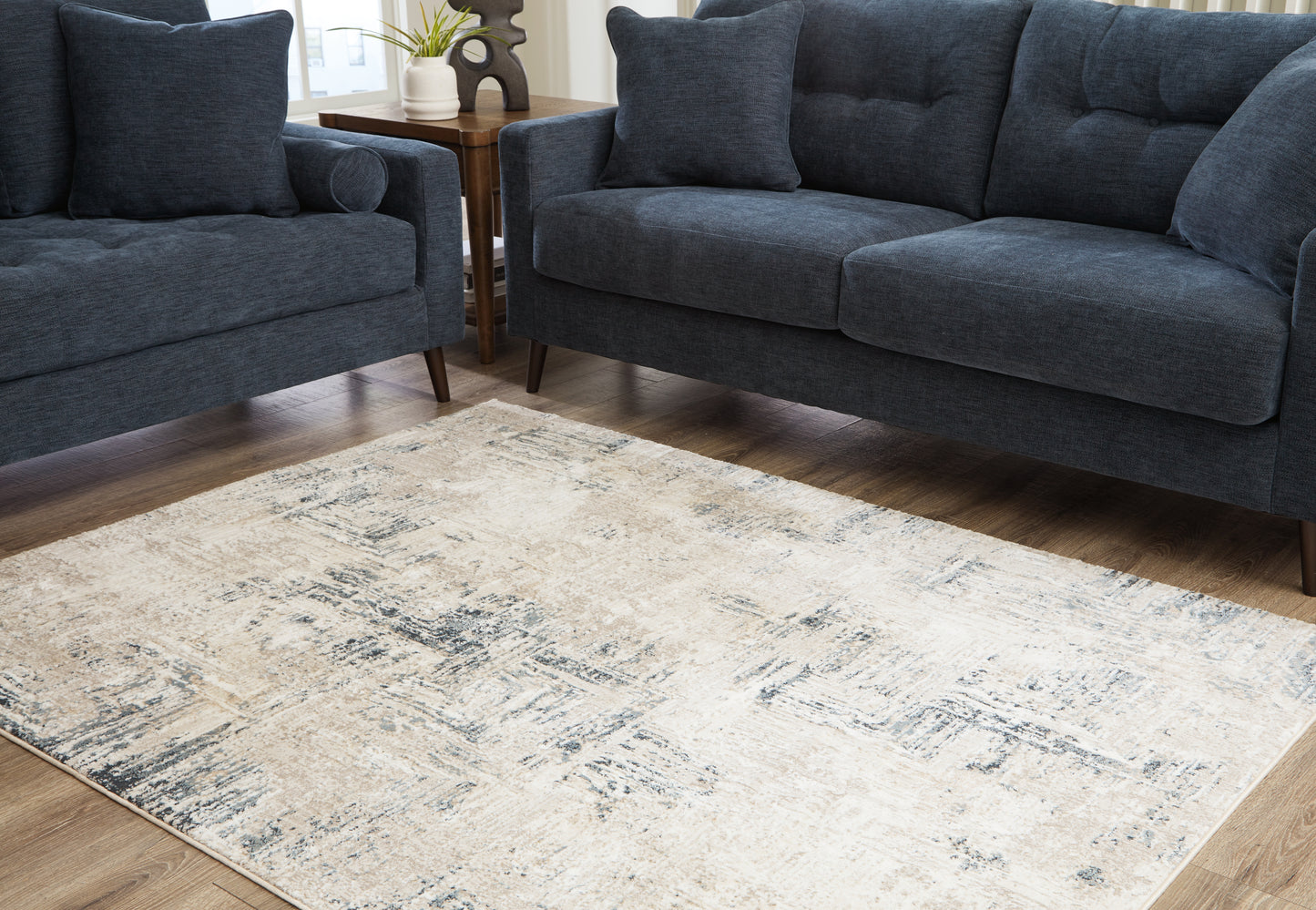 Haines Furniture Outlet - Ashley Furniture - Gentor Rug - 5' x 7' Rug / Blue/Ivory - R406522