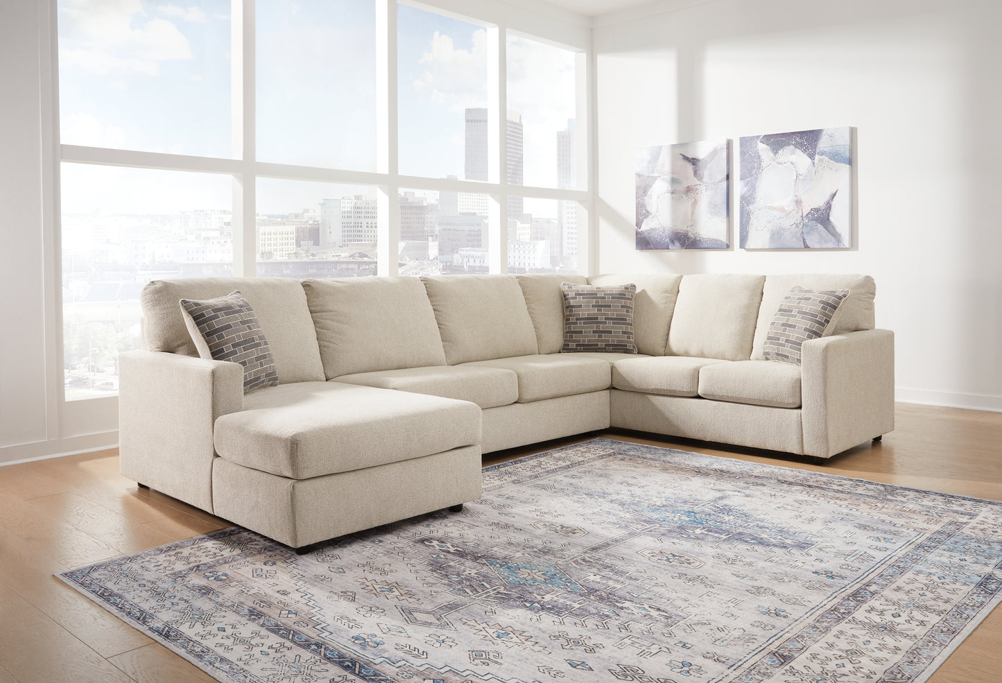 Haines Furniture Outlet - Ashley Furniture - Edenfield Sectional - RAF 3-Piece Sectional with Chaise / Linen - 29004S1