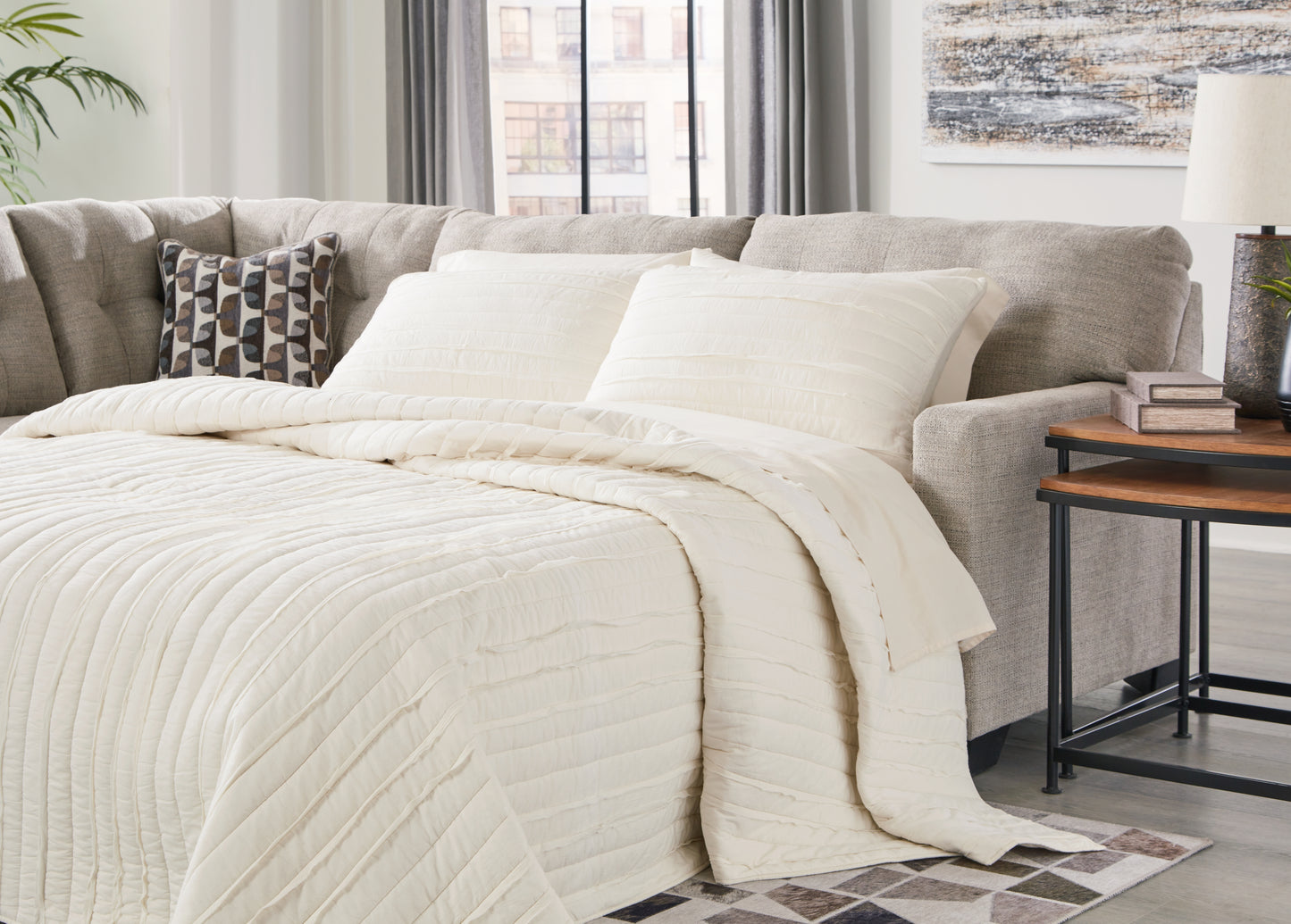Haines Furniture Outlet - Ashley Furniture - Mahoney Sectional - RAF 2-Piece Sleeper Sectional with Chaise / Pebble - 31004S3
