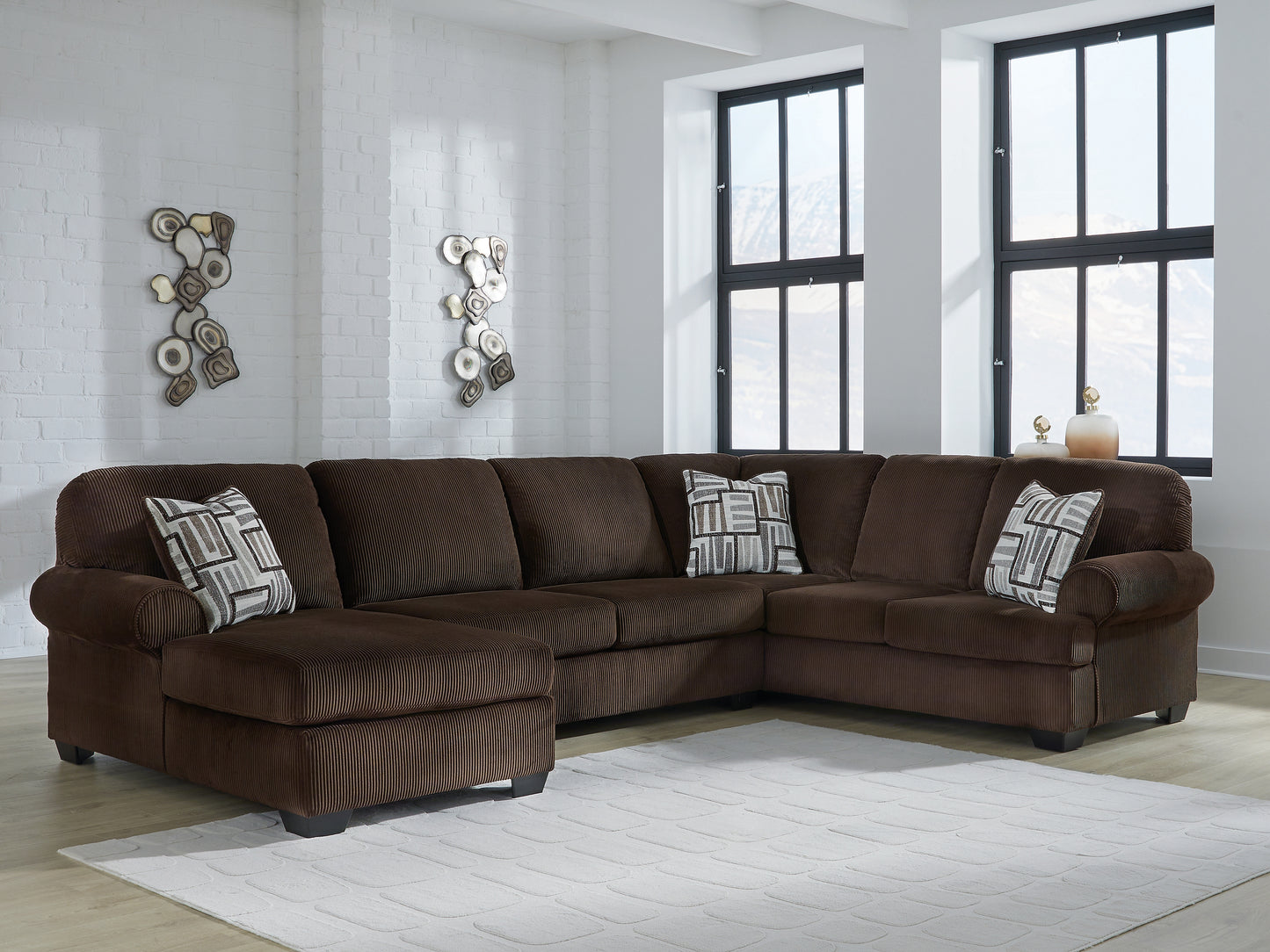 Haines Furniture Outlet - Ashley Furniture - Kimlee Sectional - RAF 3-Piece Sectional with Chaise / Chocolate - PC35603S1