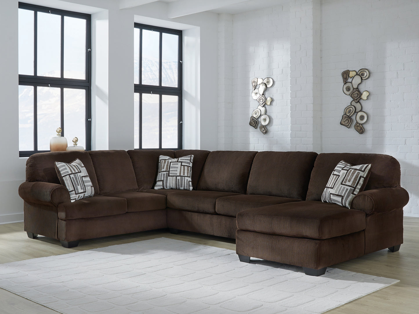 Haines Furniture Outlet - Ashley Furniture - Kimlee Sectional - LAF 3-Piece Sectional with Chaise / Chocolate - PC35603S2