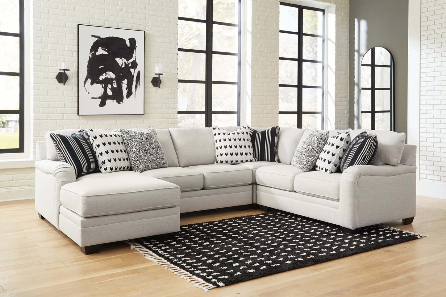 Haines Furniture Outlet - Ashley Furniture - Huntsworth Sectional - RAF 4-Piece Sectional with Chaise / Dove Gray - 39702S3