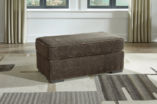 Haines Furniture Outlet - Ashley Furniture - Aylesworth Living Room - Ottoman / Chocolate - 5370214