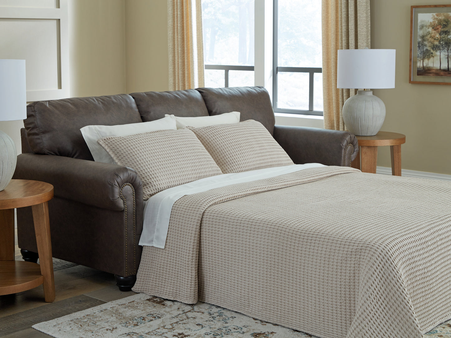 Haines Furniture Outlet - Ashley Furniture - Roxmere Living Room - Queen Sofa Sleeper / Umber - 5550339