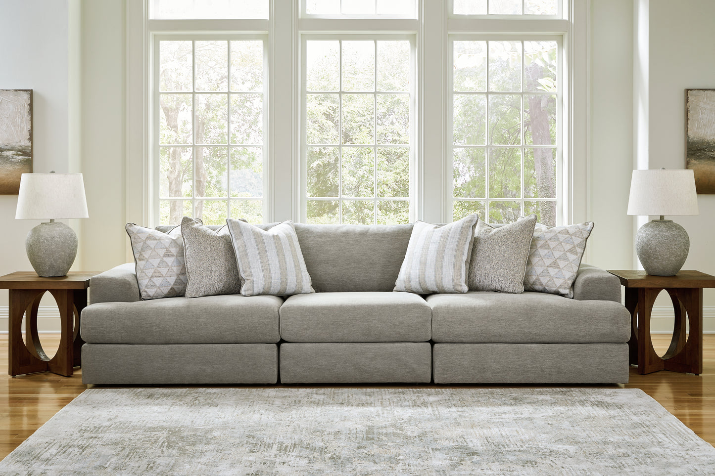 Haines Furniture Outlet - Ashley Furniture - Avaliyah Sectional - RAF 3-Piece Sectional Sofa / Ash - 58103S2