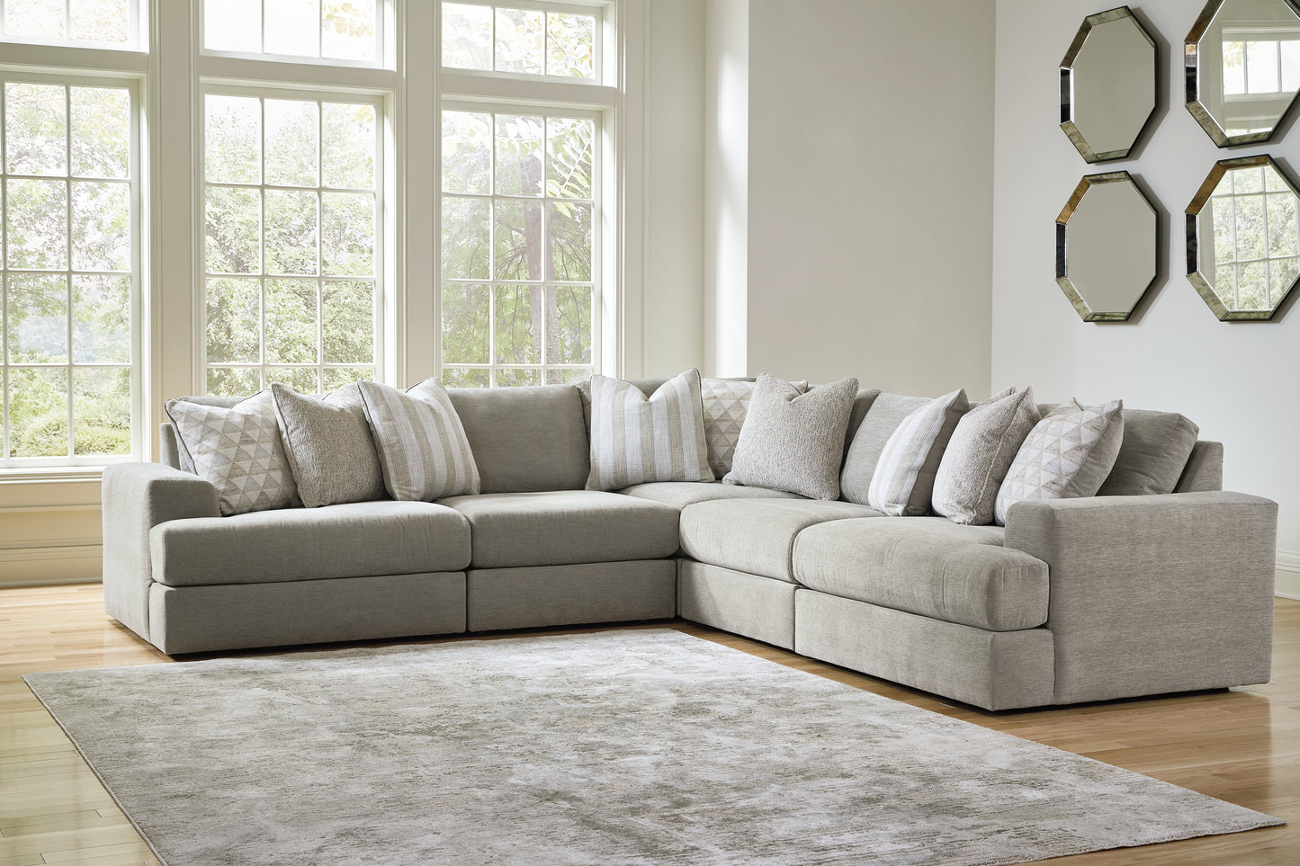 Haines Furniture Outlet - Ashley Furniture - Avaliyah Sectional - RAF 5-Piece Sectional / Ash - 58103S6