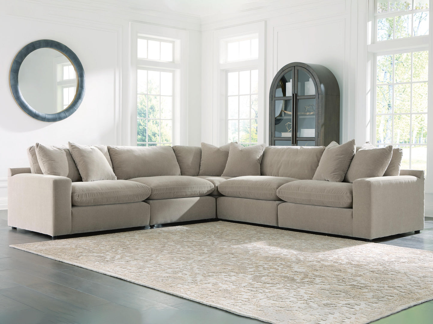 Haines Furniture Outlet - Ashley Furniture - Maxton Heights Sectional - RAF 5-Piece Sectional / Pebble - 67808S4