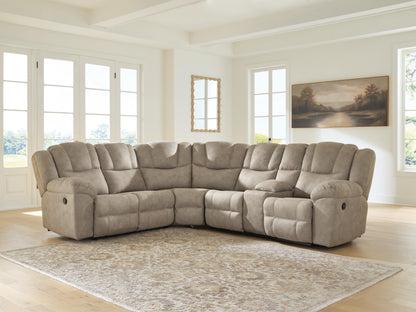 Haines Furniture Outlet - Ashley Furniture - Pearce-Pike Sectional - 3-Piece Reclining Sectional with Console - PC69205S2