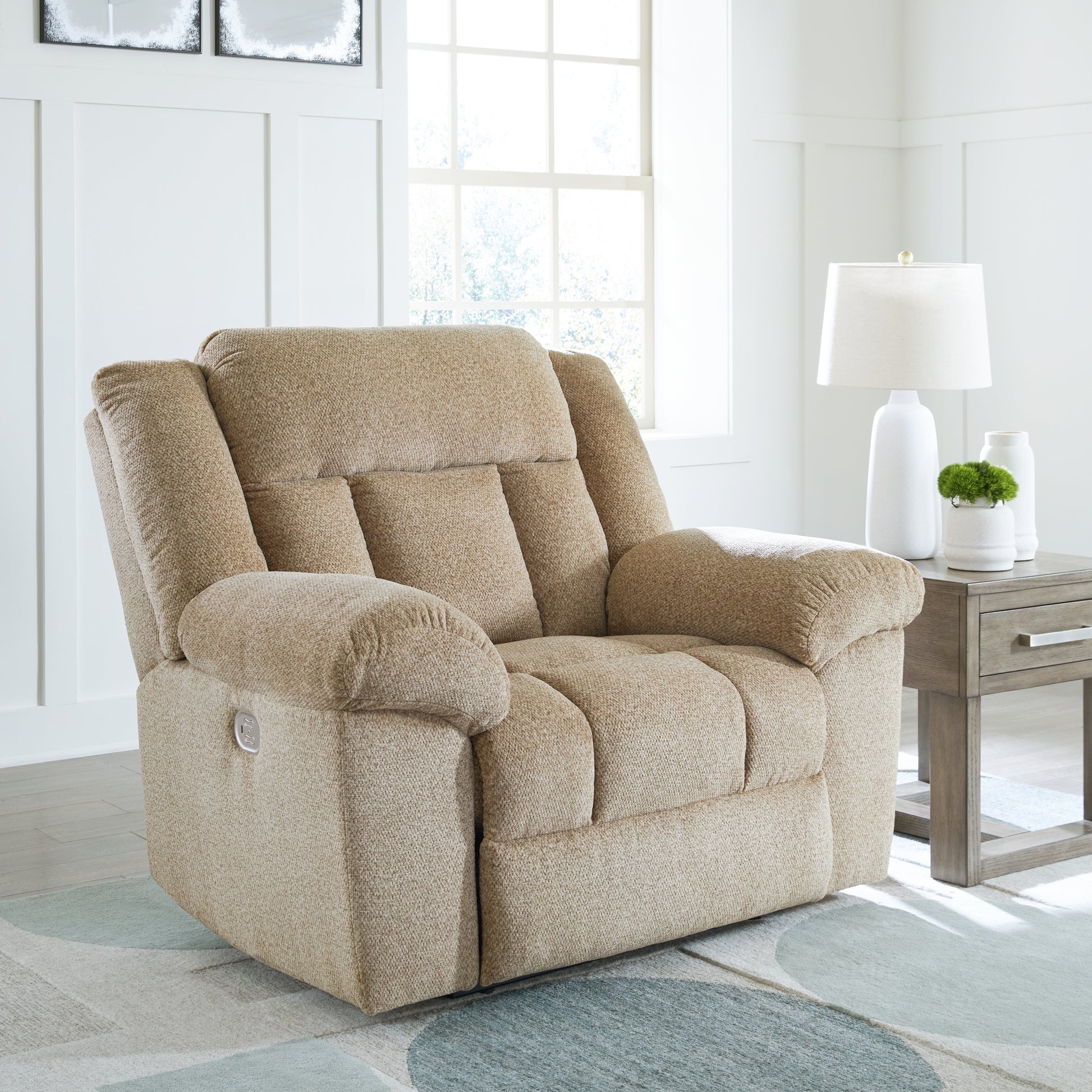 Haines Furniture Outlet - Ashley Furniture - Tip-Off Living Room - PWR Recliner/ADJ Headrest / Wheat - 6930582