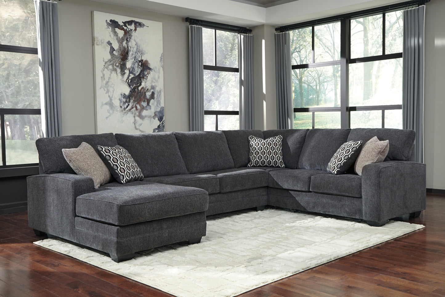 Haines Furniture Outlet - Ashley Furniture - Tracling Sectional - RAF 3-Piece Sectional with Chaise / Slate - 72600S1