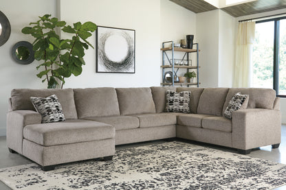 Haines Furniture Outlet - Ashley Furniture - Ballinasloe Sectional - RAF 3-Piece Sectional with Chaise / Platinum - 80702S1