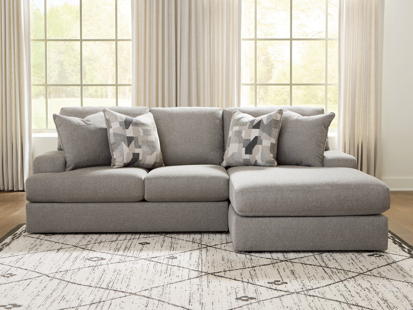 Haines Furniture Outlet - Ashley Furniture - Lindon Sectional - RAF 2-Piece Sectional with Chaise / Smoke - 84704S2