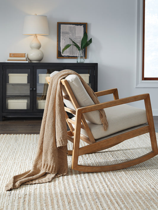 Haines Furniture Outlet - Ashley Furniture - Anawood Throw (Set of 3) - Throw (3/CS) / Gold - A1001099