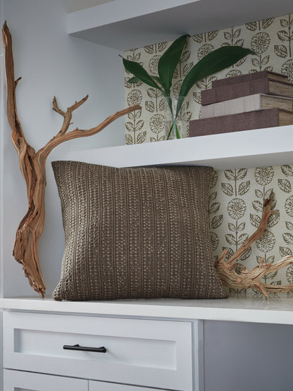 Haines Furniture Outlet - Ashley Furniture - Landcher Pillows - Pillow / Brown - A1001104P
