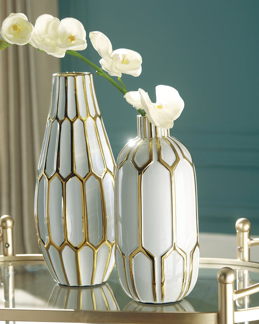Haines Furniture Outlet - Ashley Furniture - Mohsen Vase - Vase Set (Set of 2) / Gold Finish/White - A2000135