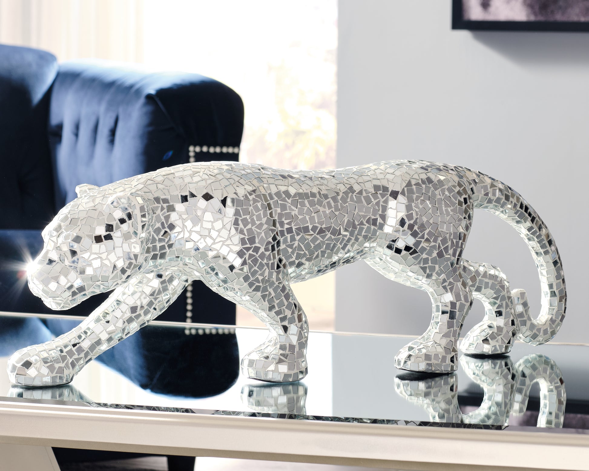 Haines Furniture Outlet - Ashley Furniture - Drice Sculpture - Sculpture / Black - A2000419