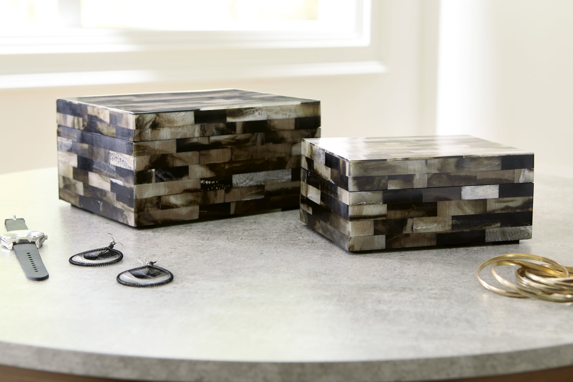 Haines Furniture Outlet - Ashley Furniture - Ellford Box (Set of 2) - Box Set (Set of 2) / Black/Brown/Cream - A2000596