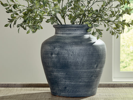 Haines Furniture Outlet - Ashley Furniture - Meadie Vase - Vase / Distressed White - A2000788