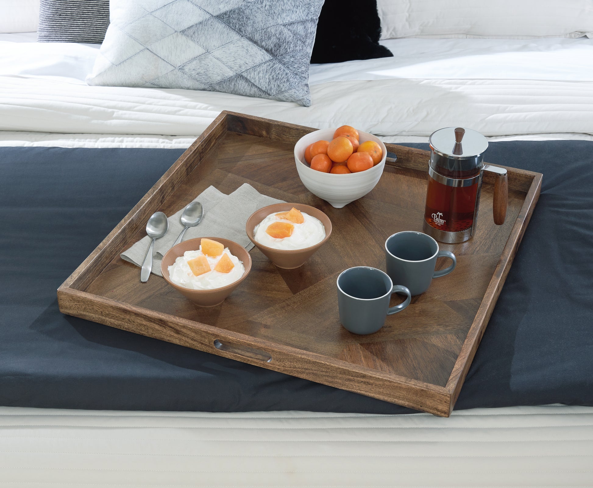Haines Furniture Outlet - Ashley Furniture - Heddford Tray - Tray / Brown - A2000722
