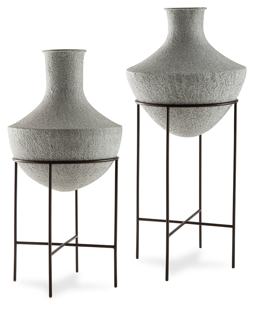 Haines Furniture Outlet - Ashley Furniture - Estonbank Vase - Vase Set / Distressed Cream - A2000747A1