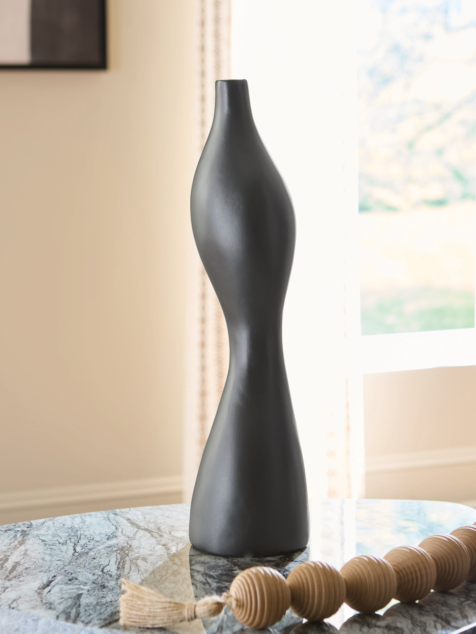 Haines Furniture Outlet - Ashley Furniture - Judsen Vase - Vase / Black - A2000835