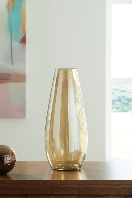 Haines Furniture Outlet - Ashley Furniture - Rhettman Vase - Vase / Amber - A2900005