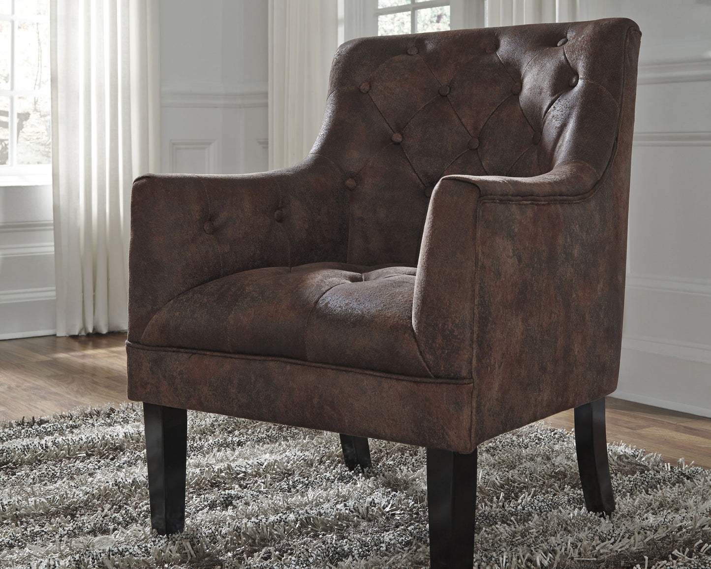 Haines Furniture Outlet - Ashley Furniture - Drakelle Accent Chair - Accent Chair / Mahogany - A3000051