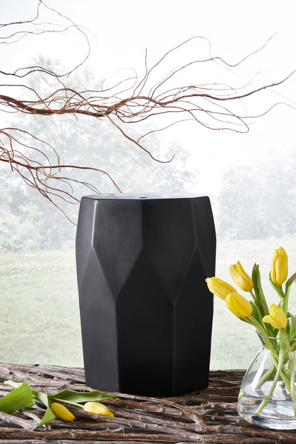Haines Furniture Outlet - Ashley Furniture - Rhysworth Stool - Stool / Black - A3000632