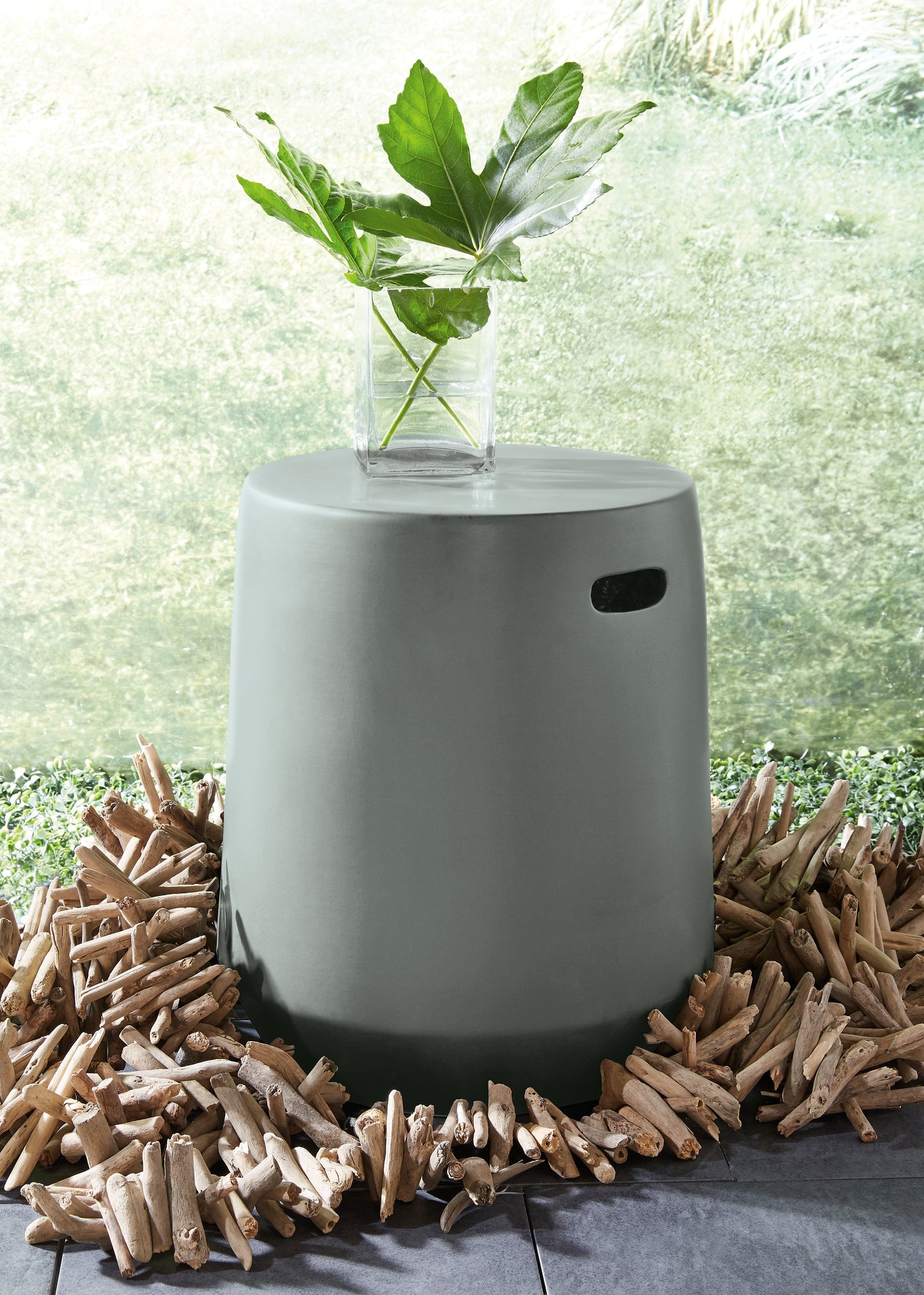 Haines Furniture Outlet - Ashley Furniture - Kalmunds Stool - Stool / Gray - A3000634