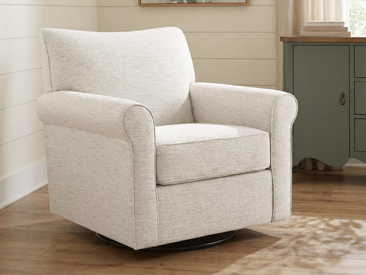Haines Furniture Outlet - Ashley Furniture - Renley Swivel Glider Accent Chair - Swivel Glider Accent Chair - A3000854