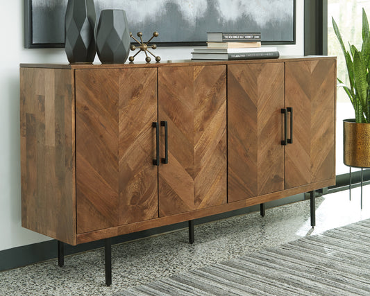 Haines Furniture Outlet - Ashley Furniture - Prattville Accent Cabinet - Accent Cabinet / Brown - A4000308
