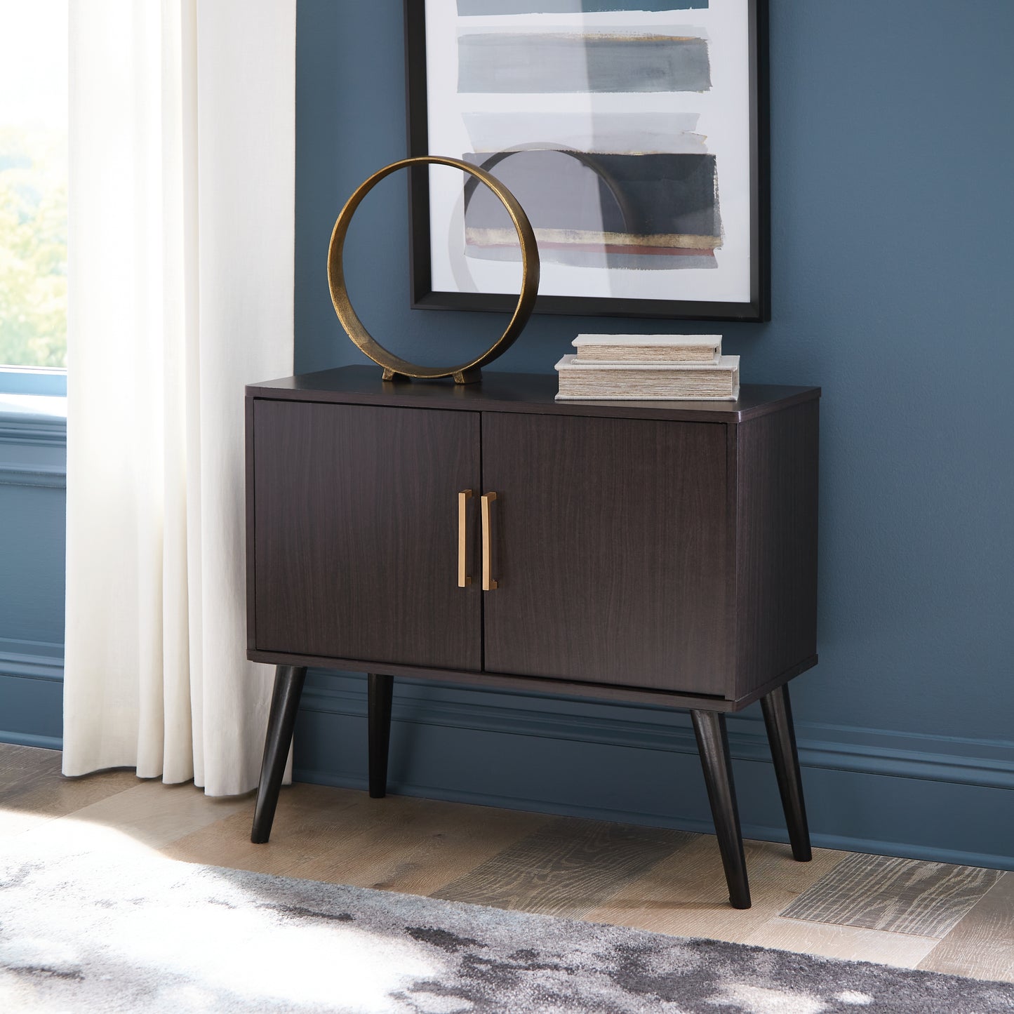 Haines Furniture Outlet - Ashley Furniture - Orinfield Accent Cabinet - Accent Cabinet / Dark Brown - A4000399