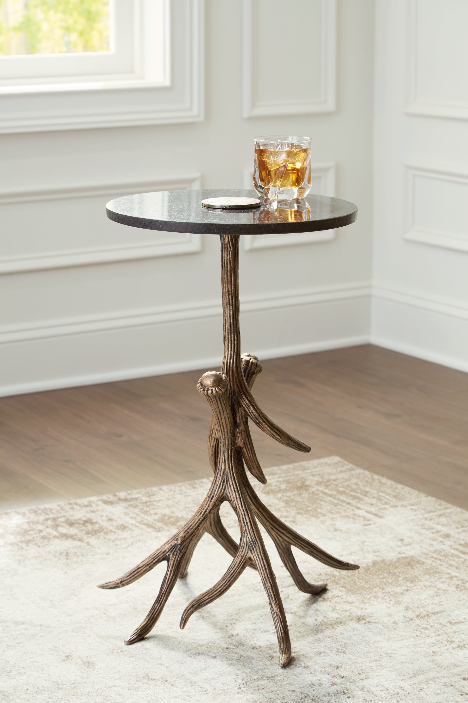 Haines Furniture Outlet - Ashley Furniture - Lemkins Accent Table - Accent Table / Black/Antique Gold Finish - A4000606