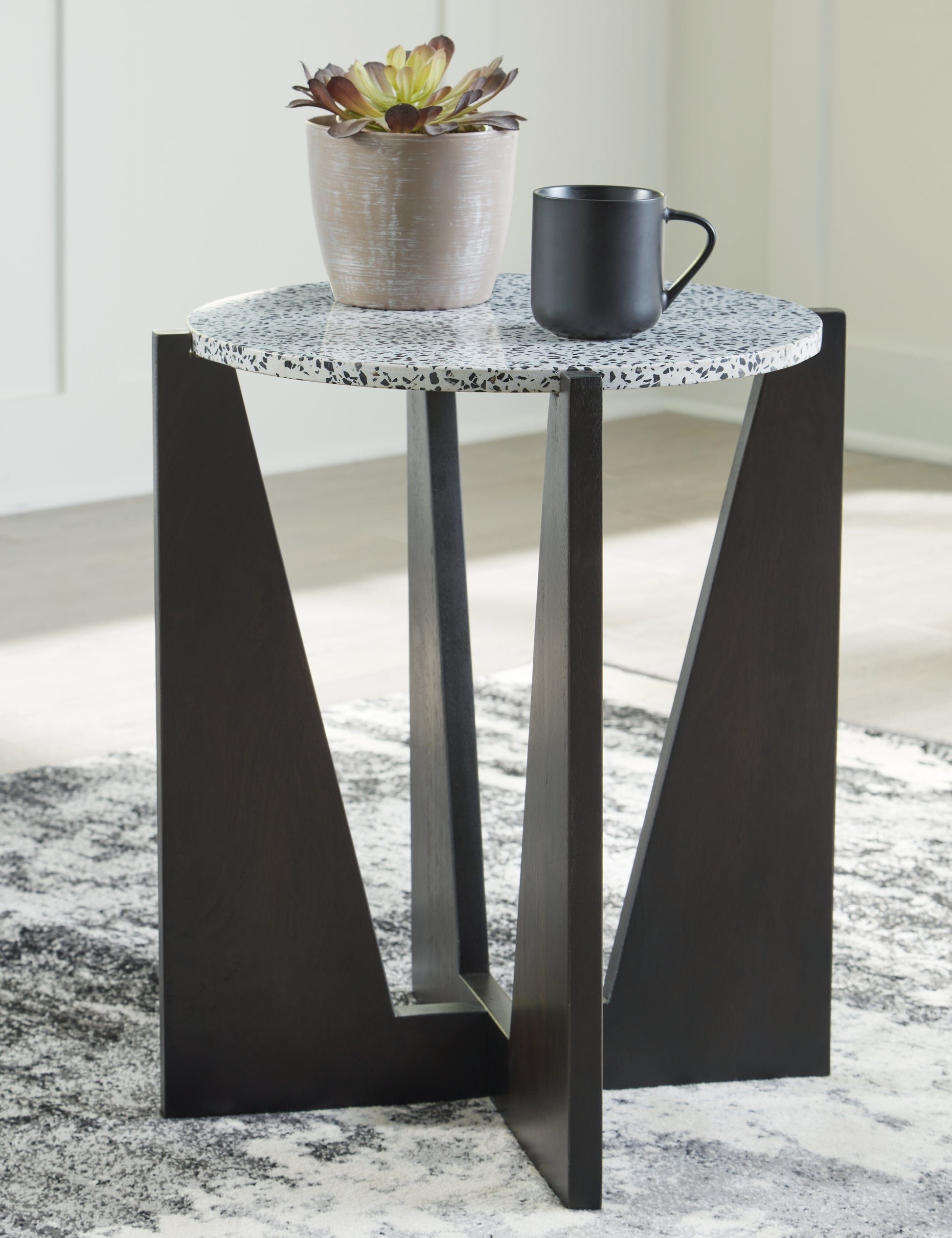 Haines Furniture Outlet - Ashley Furniture - Tellrich Accent Table - Accent Table / Black/White - A4000616